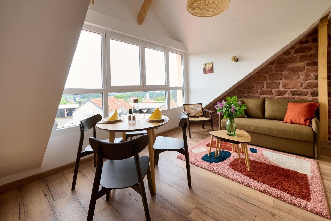 Le Pommier - Appt Avec Jardin Partage Apartment Puberg Exterior photo